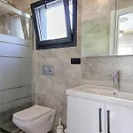 别墅 Luxury Detached With Large Garden And Private Pool In Goecek Inlice